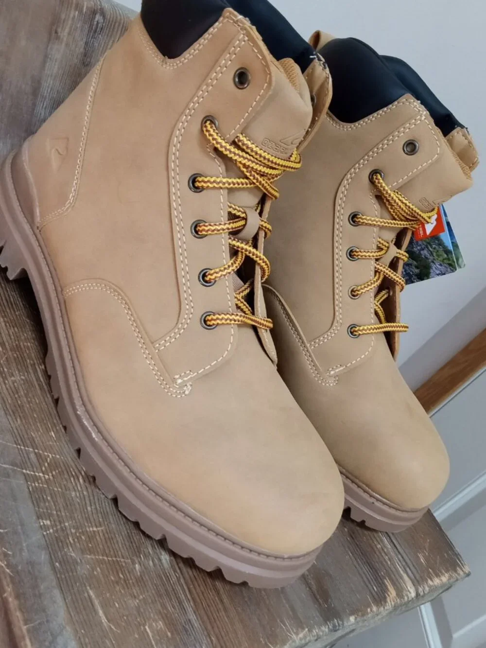 Ozark Trail Men's Size 10.5 Troy Brown Suede Boots NEW!